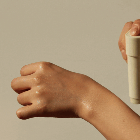 Matte Sun Stick Mugwort + Camelia